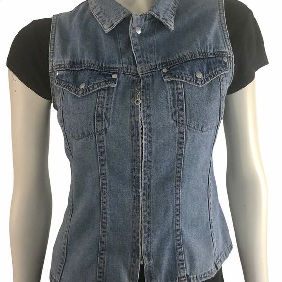 Women’s Life Basics Distressed Denim Vest Size Medium - Picture 2 of 5